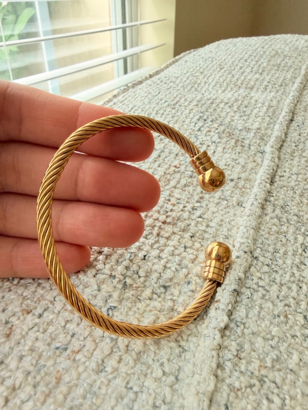 Gold Twisted Cable Cuff Bracelet - Picture 3 of 6